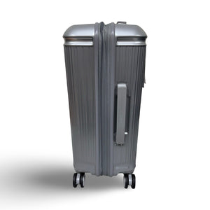 Samsonite Silhouette 18 Hardside Carry On Spinner Suitcase -Silver