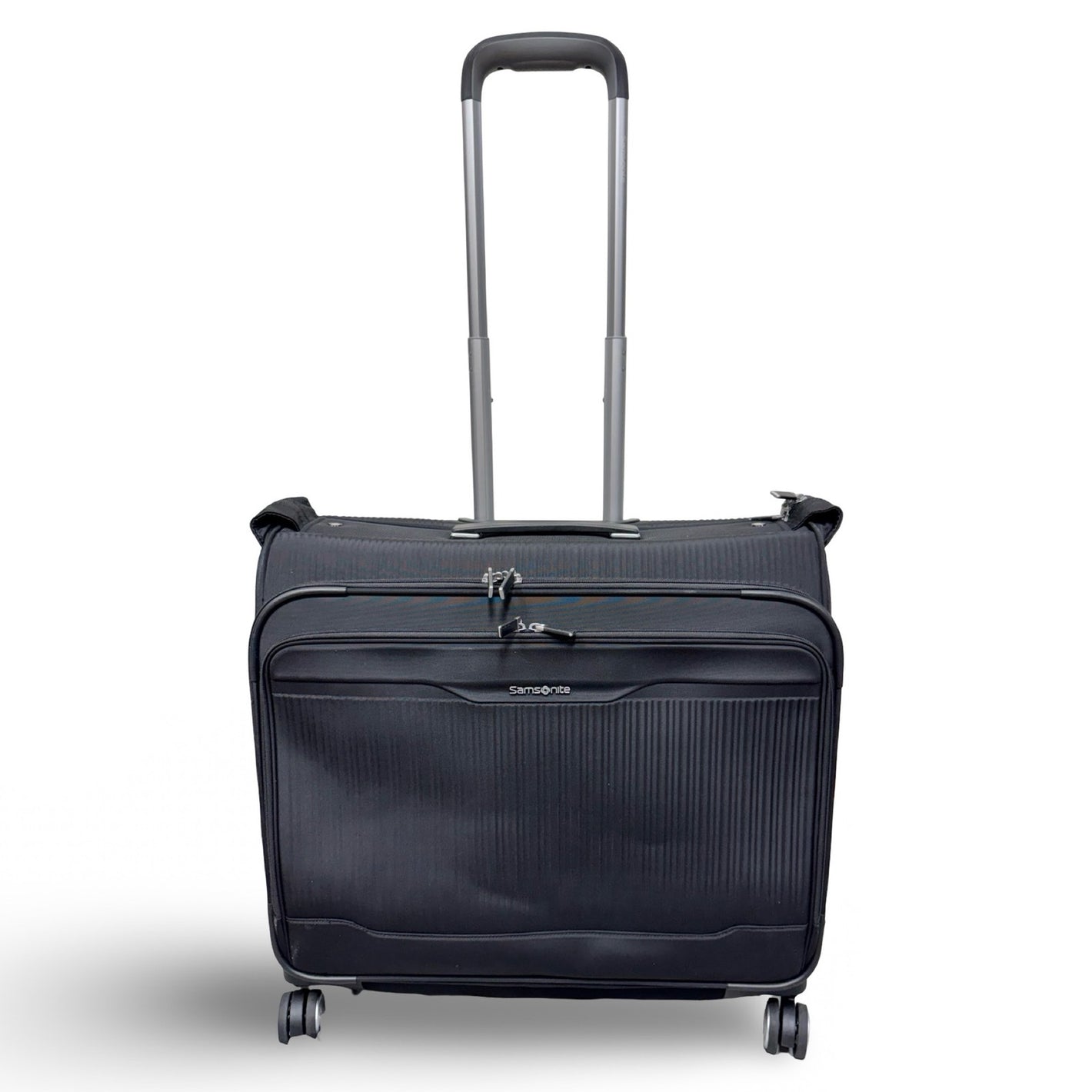Samsonite Silhouette 18 Garment Bag Spinner - Black (Preowned)