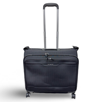 Samsonite Silhouette 18 Garment Bag Spinner - Black (Preowned)