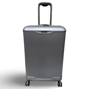 Samsonite Silhouette 18 Hardside Medium Spinner -Silver (PREOWNED)