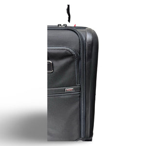 Tumi Alpha 3 International Dual Access 4 Wheeled Carry-On - Black
