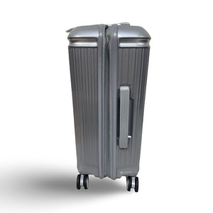 Samsonite Silhouette 18 Hardside Carry On Spinner Suitcase -Silver