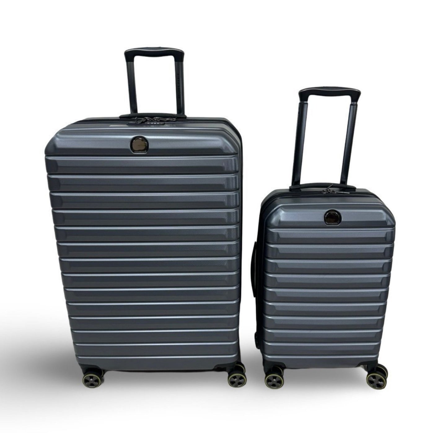 Delsey Helium Edge 2-piece Hardside Set– Gray (Preowned)